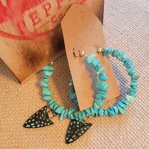 Turquoise Chip Hoop Earrings with Black Arrowhead Charm - Women Jewelry